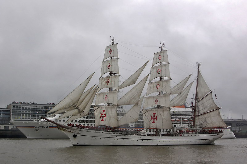 sail10.jpg