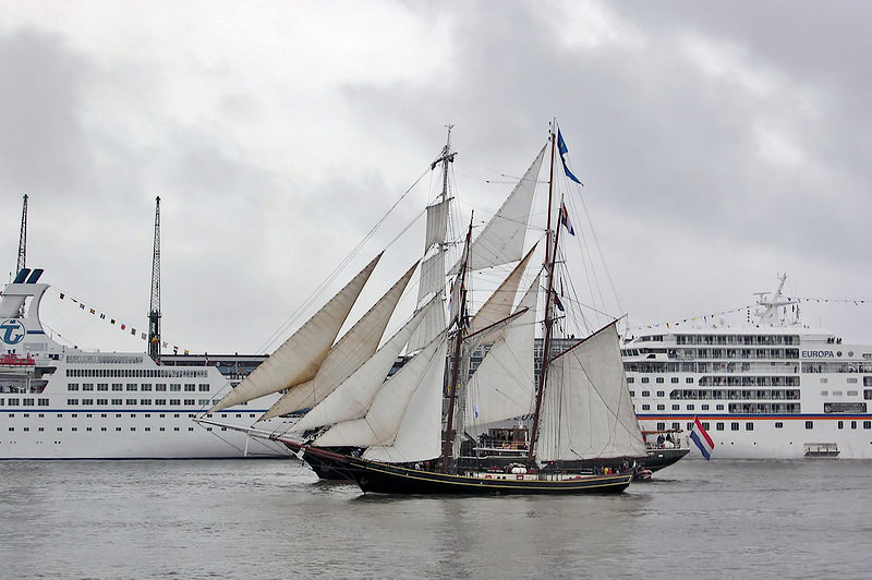 sail18.jpg