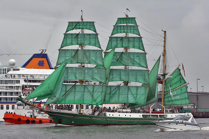 sail25.jpg